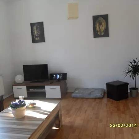 Holiday home Ferienwohnung Am Lindenallee